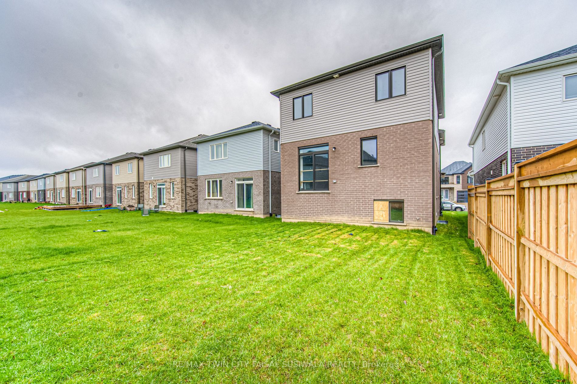 Listing X5938696 - Large Photo # 2