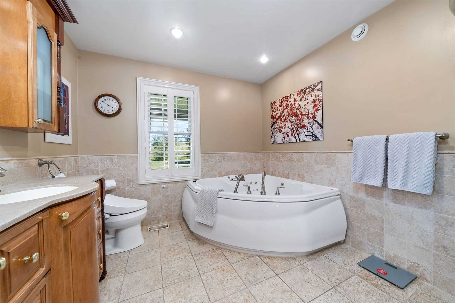 Listing X5939135 - Large Photo # 22