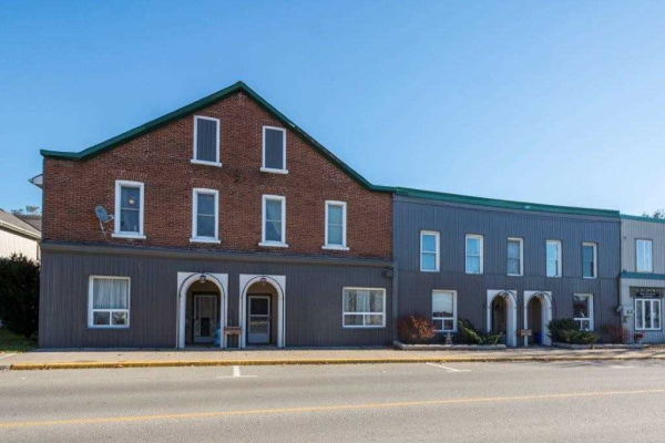15-21 Young St, Brighton
