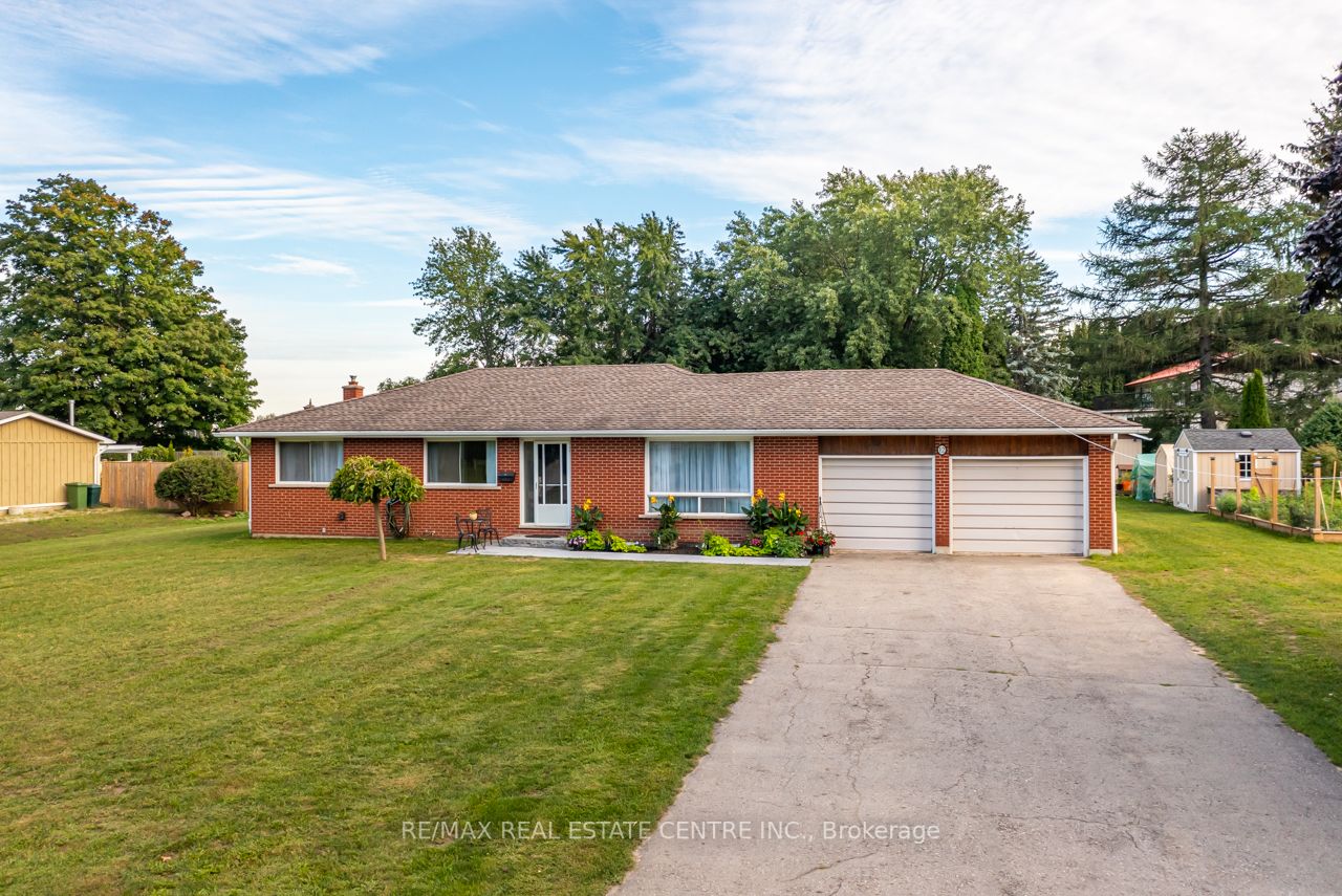 12 Starrview Cres