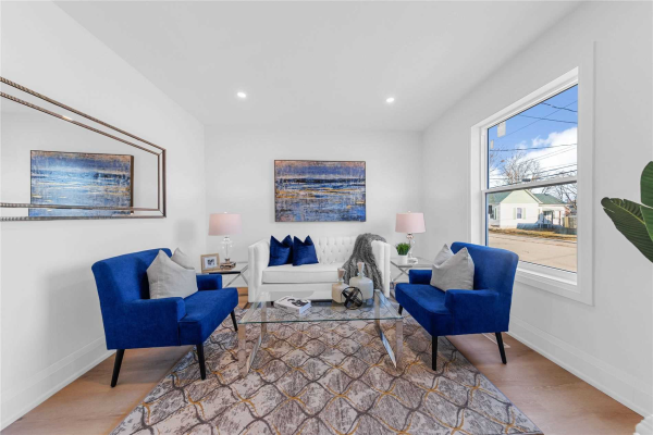 201 Rutherford Ave, Peterborough