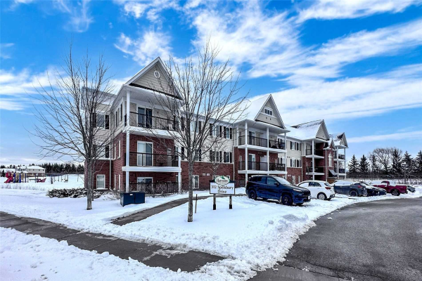 312 Spillsbury Dr, Peterborough