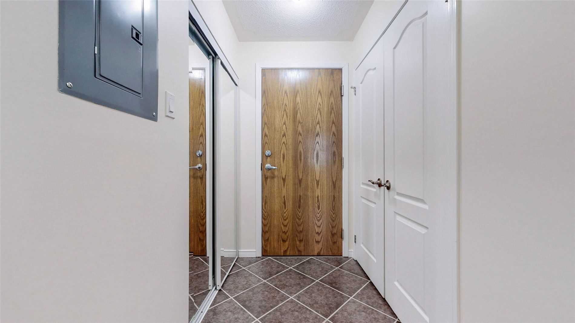Listing X5939879 - Large Photo # 36