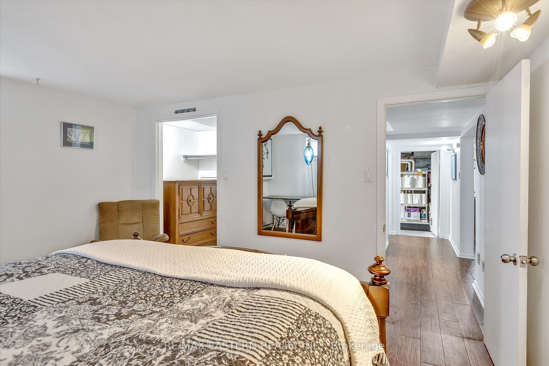 Listing X5940008 - Large Photo # 19
