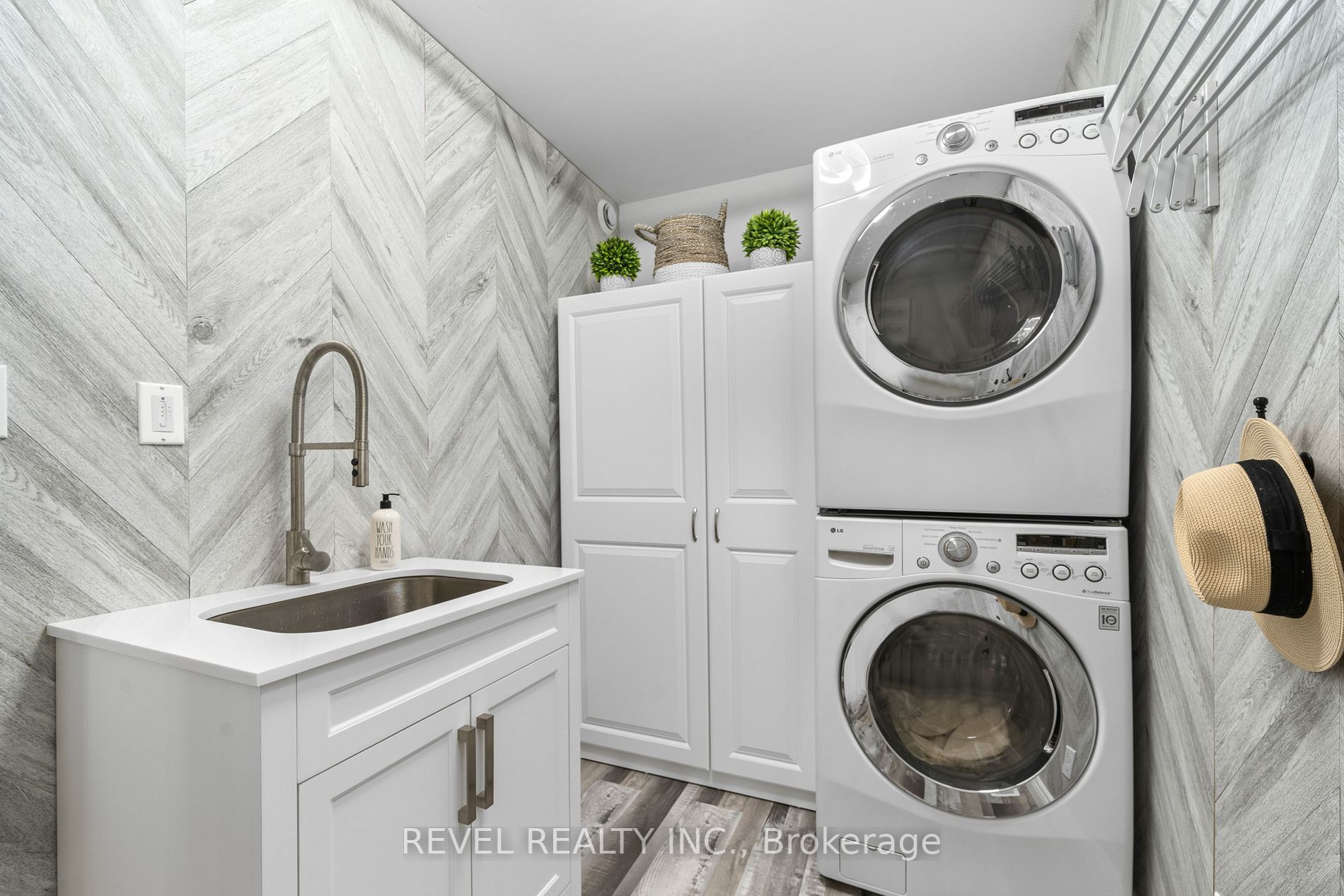 Listing X5940056 - Large Photo # 22