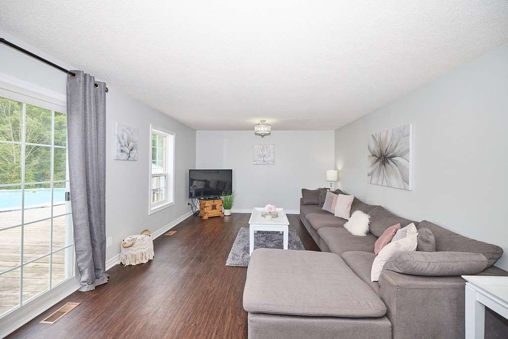 Listing X5940929 - Large Photo # 10