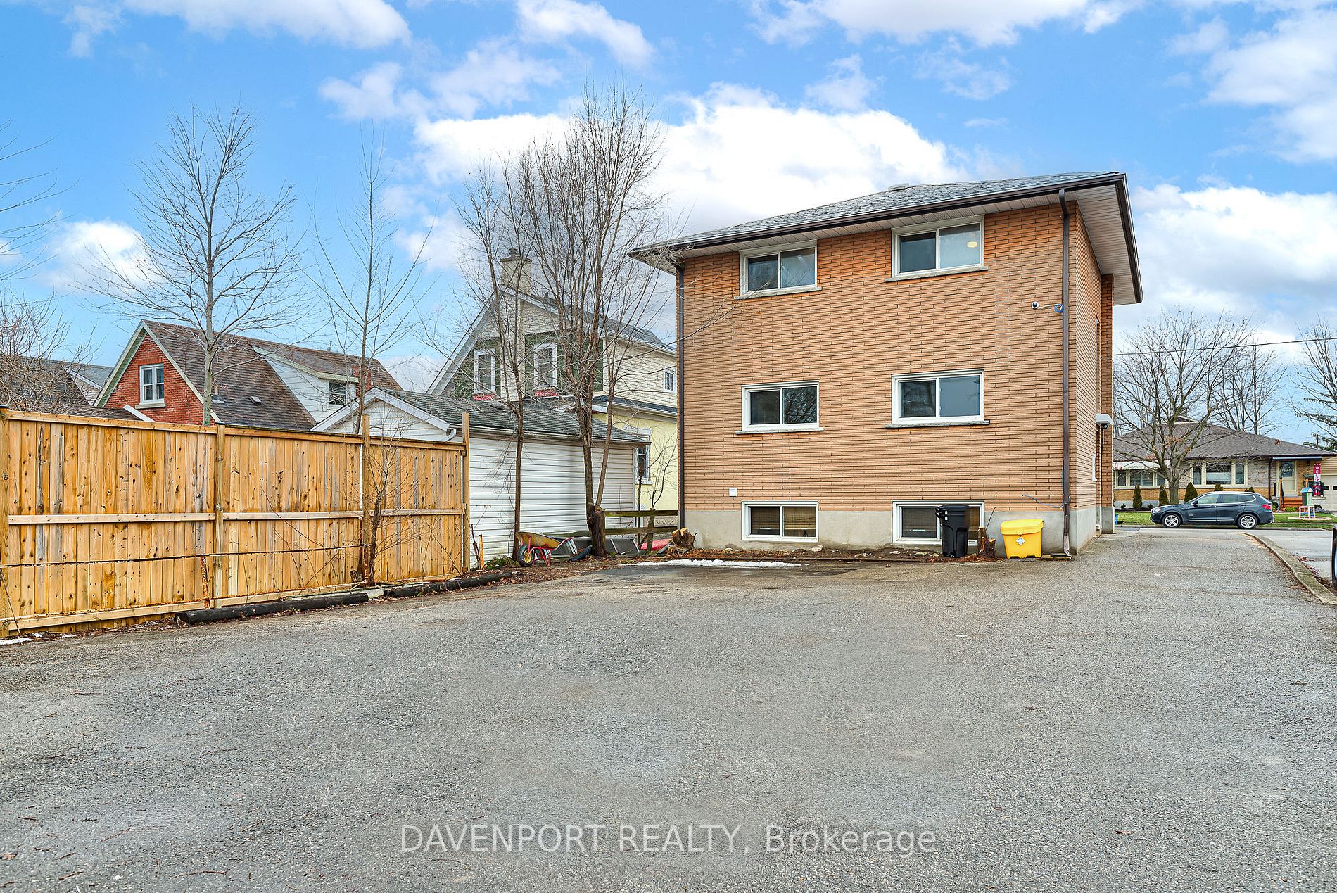 27 Grenville Avenue