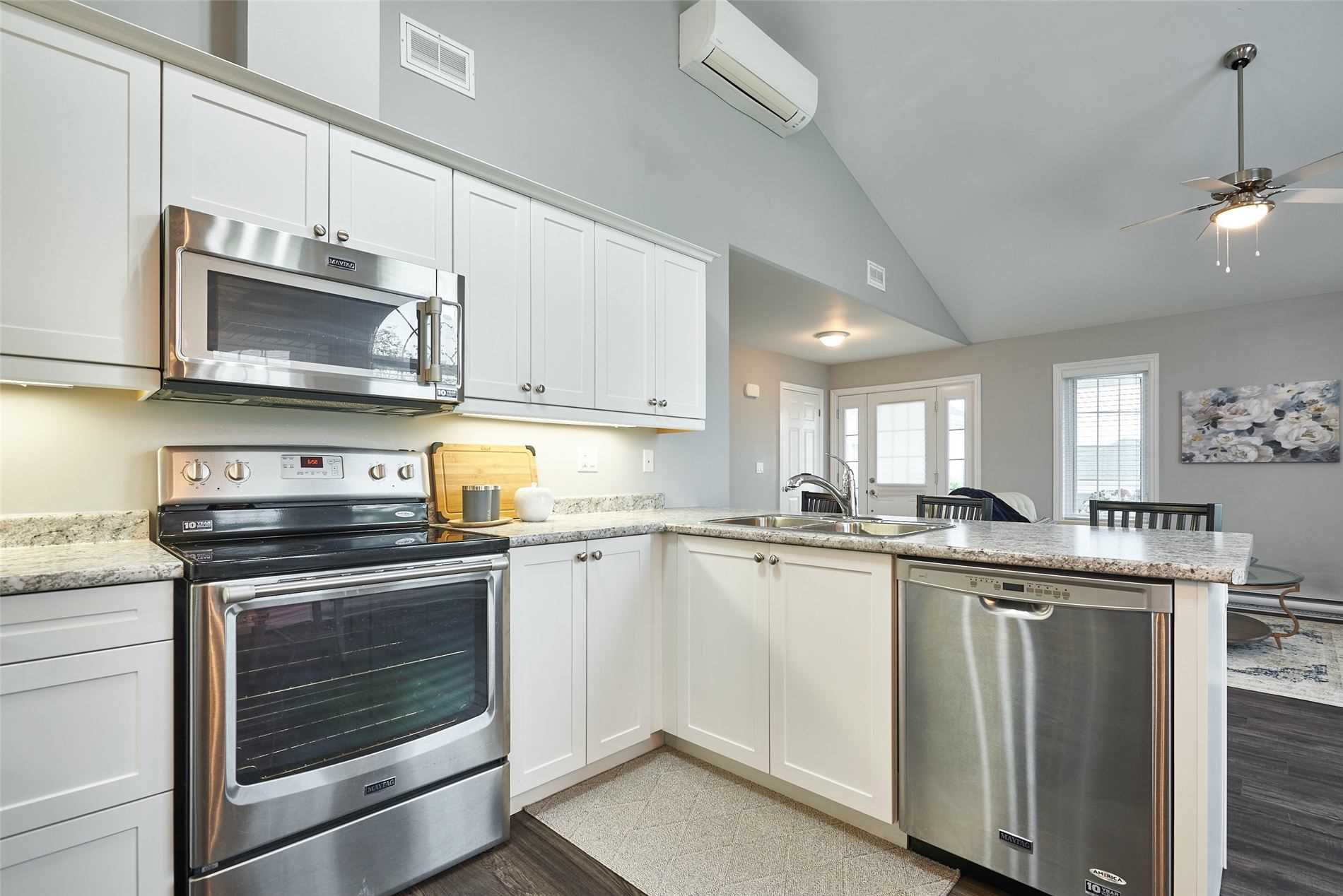 Listing X5941125 - Large Photo # 14