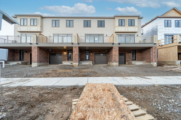 34 Bee Cres