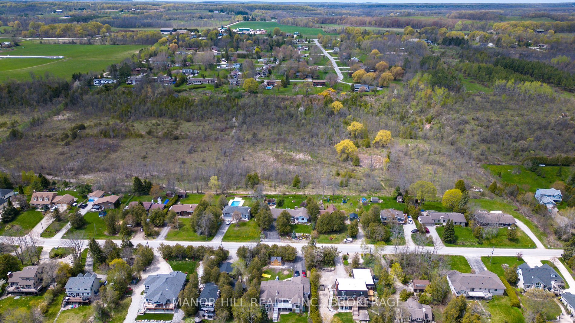 454 Balmy Beach Road