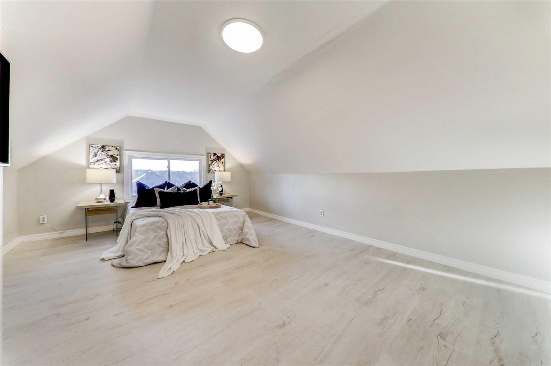 Listing X5942651 - Large Photo # 30