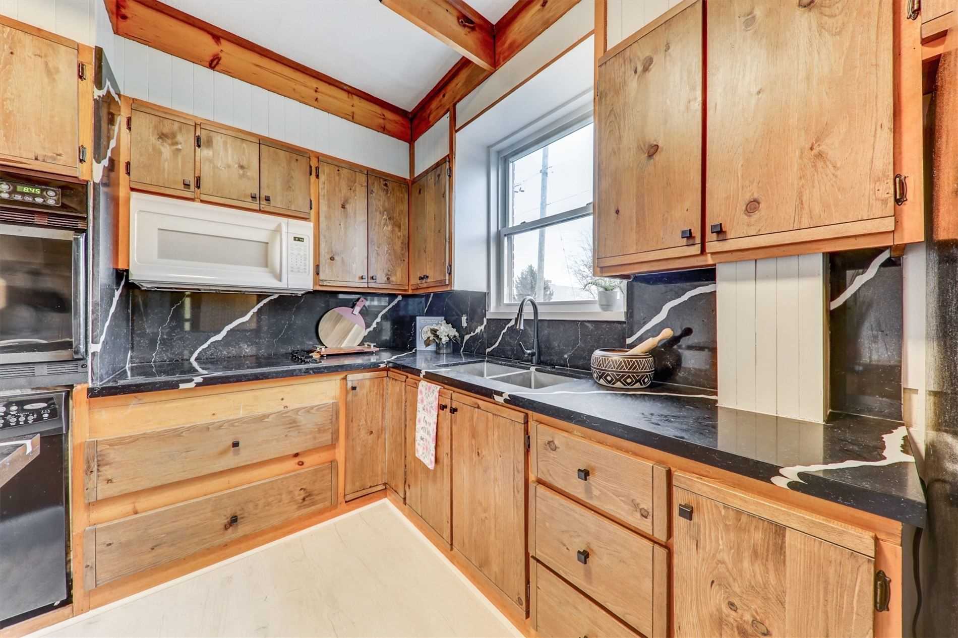 Listing X5942651 - Large Photo # 15