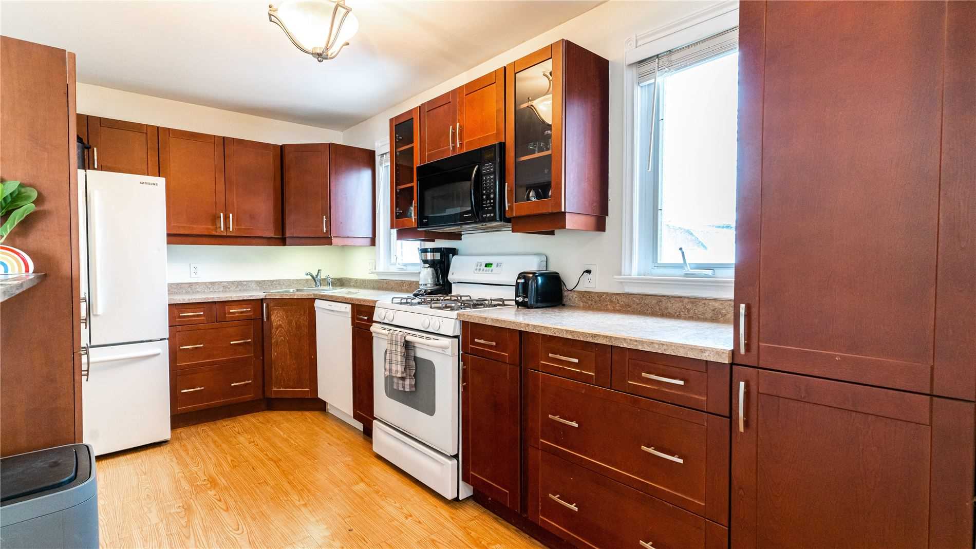 Listing X5943377 - Large Photo # 6