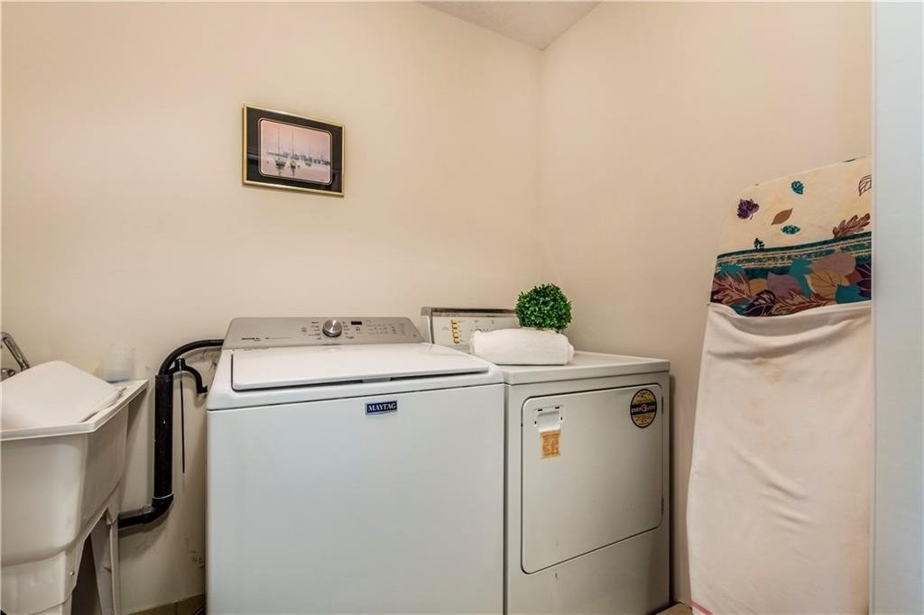 345 Glancaster Road, #21