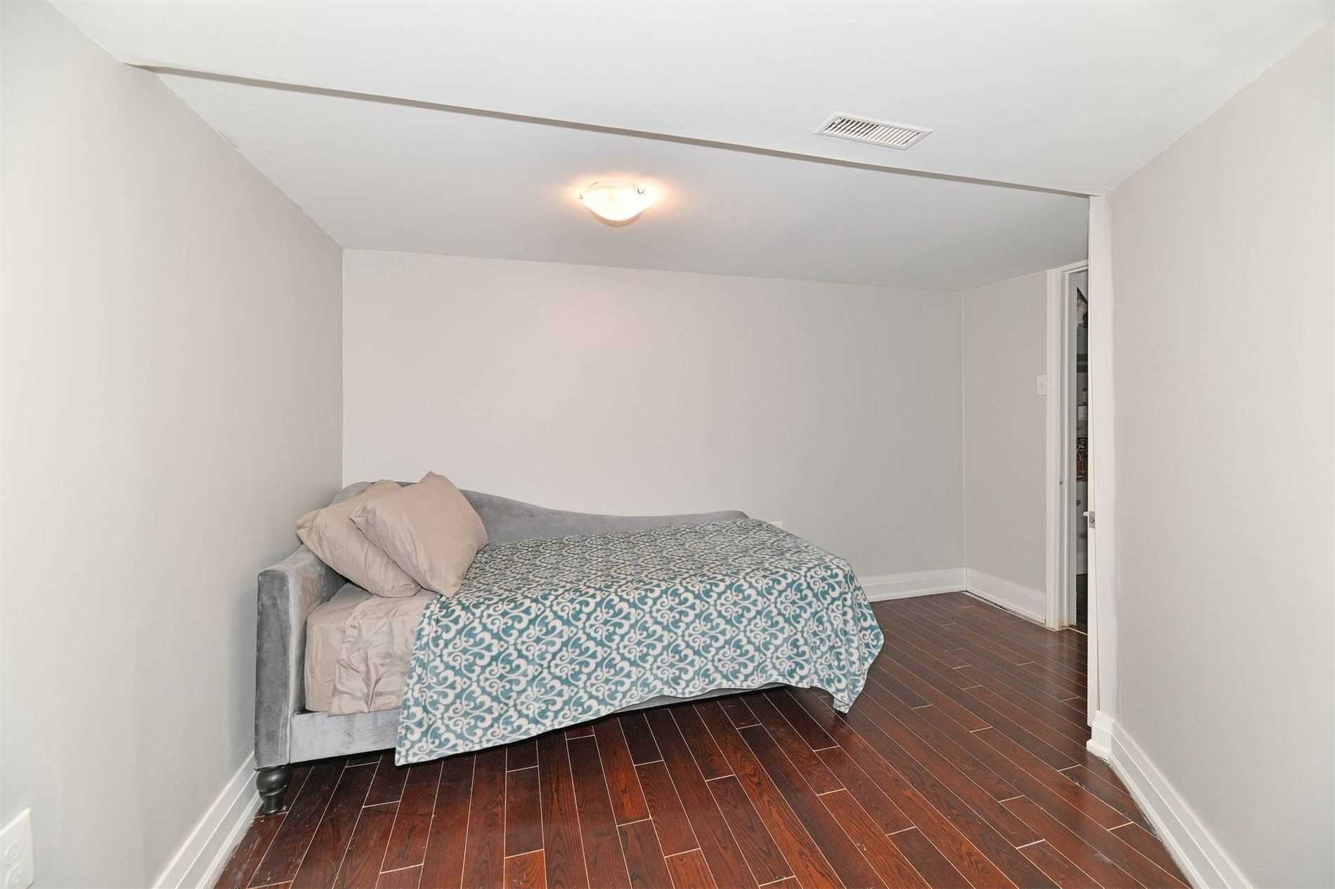 Listing X5944947 - Large Photo # 24