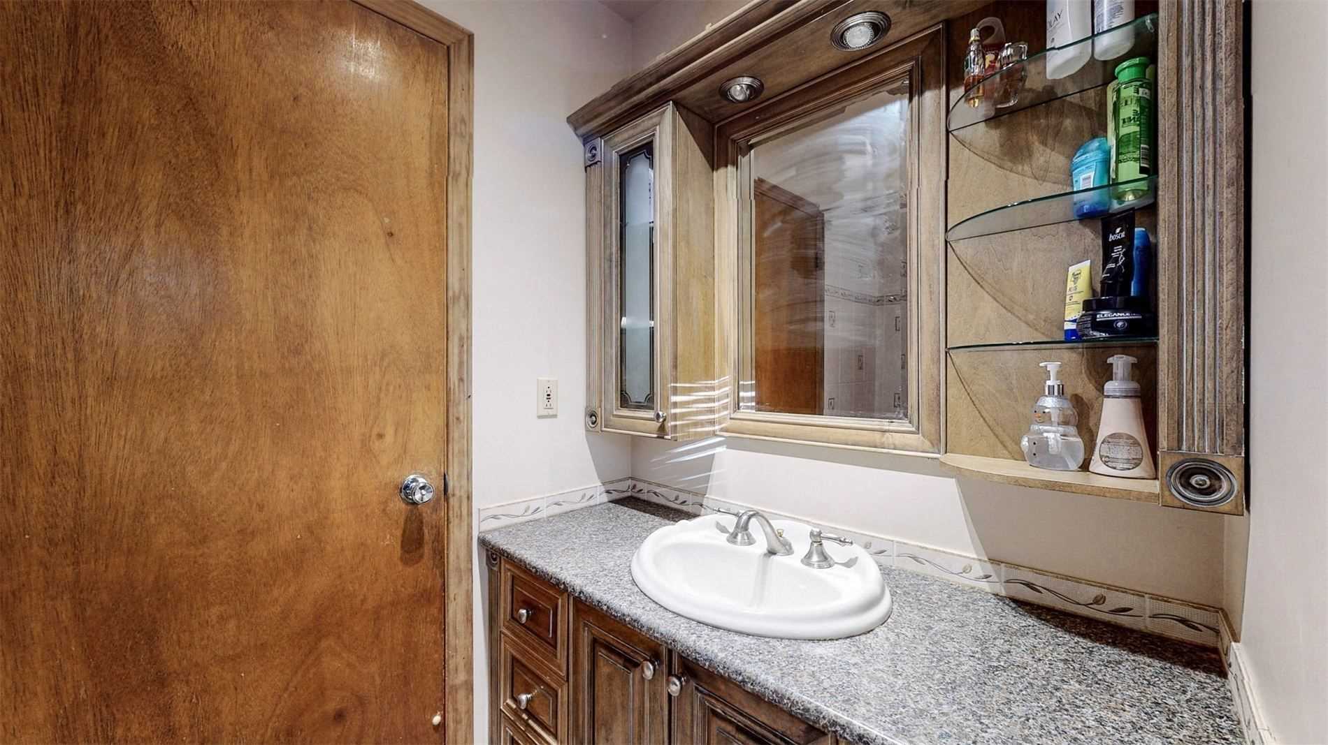 Listing X5945021 - Large Photo # 25