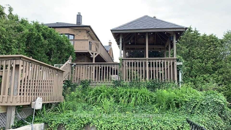 411 Kerman Ave