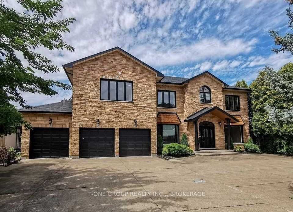 411 Kerman Ave