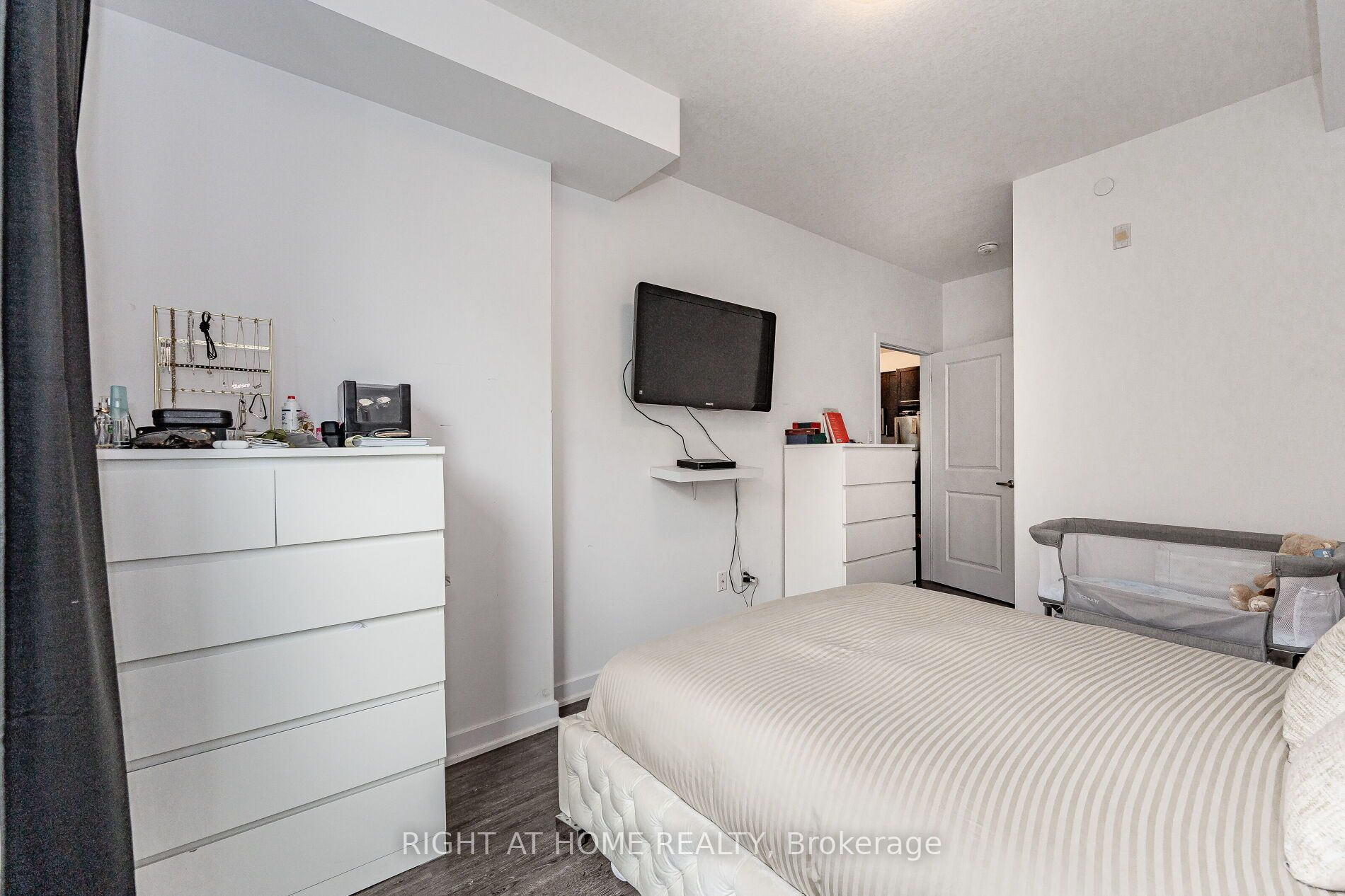 Listing X5945096 - Large Photo # 14