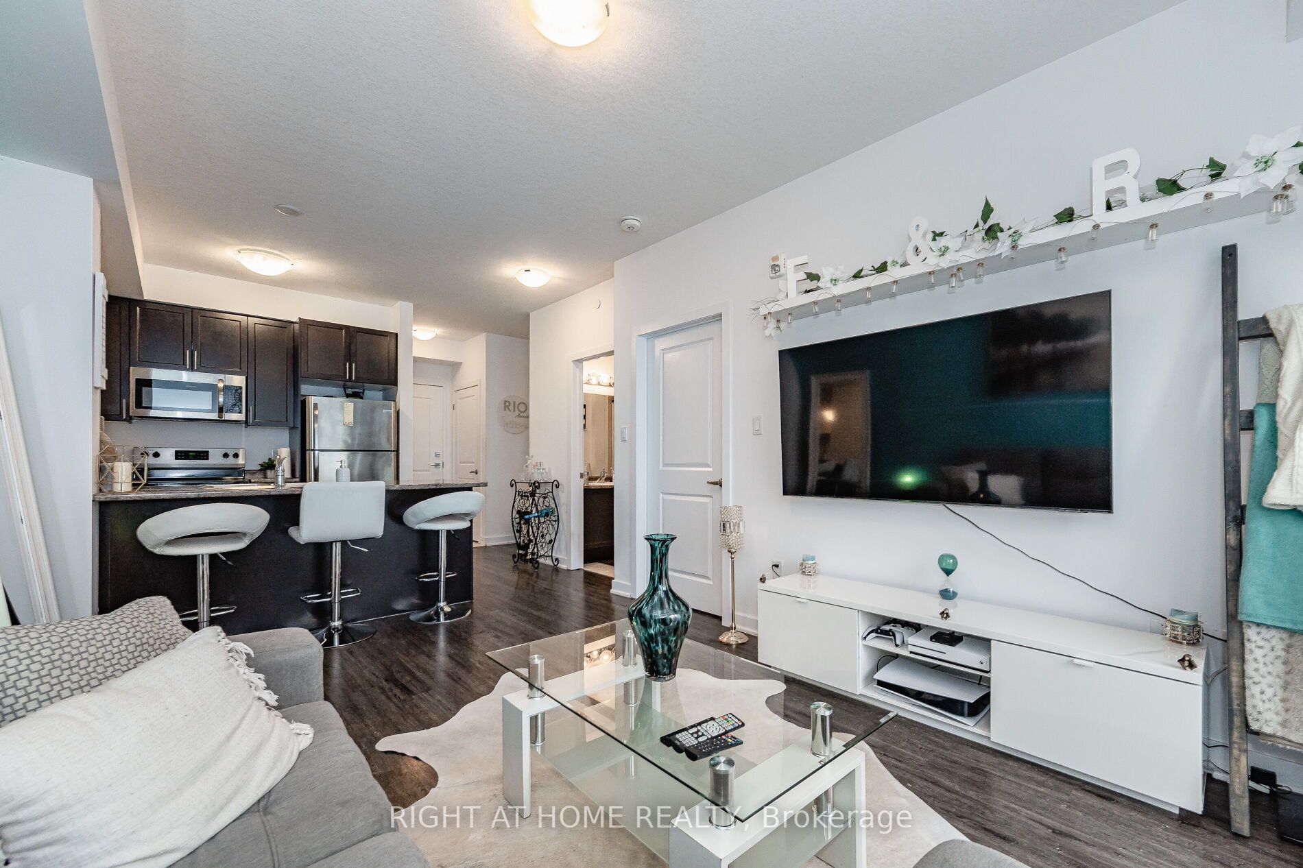Listing X5945096 - Large Photo # 10