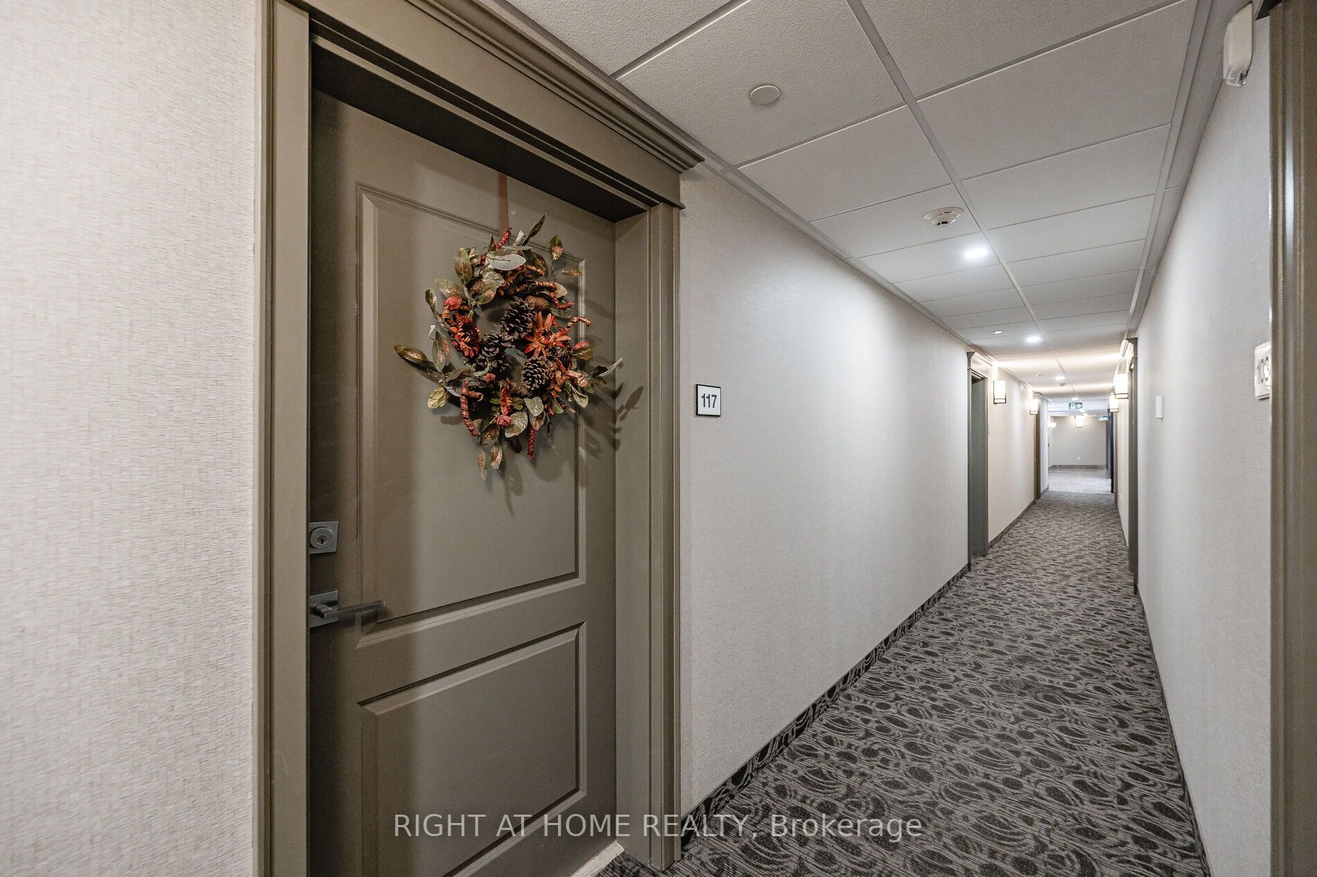 Listing X5945096 - Large Photo # 5