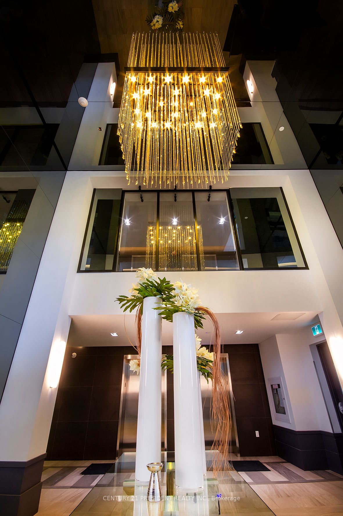 10 Concord Pl, #516