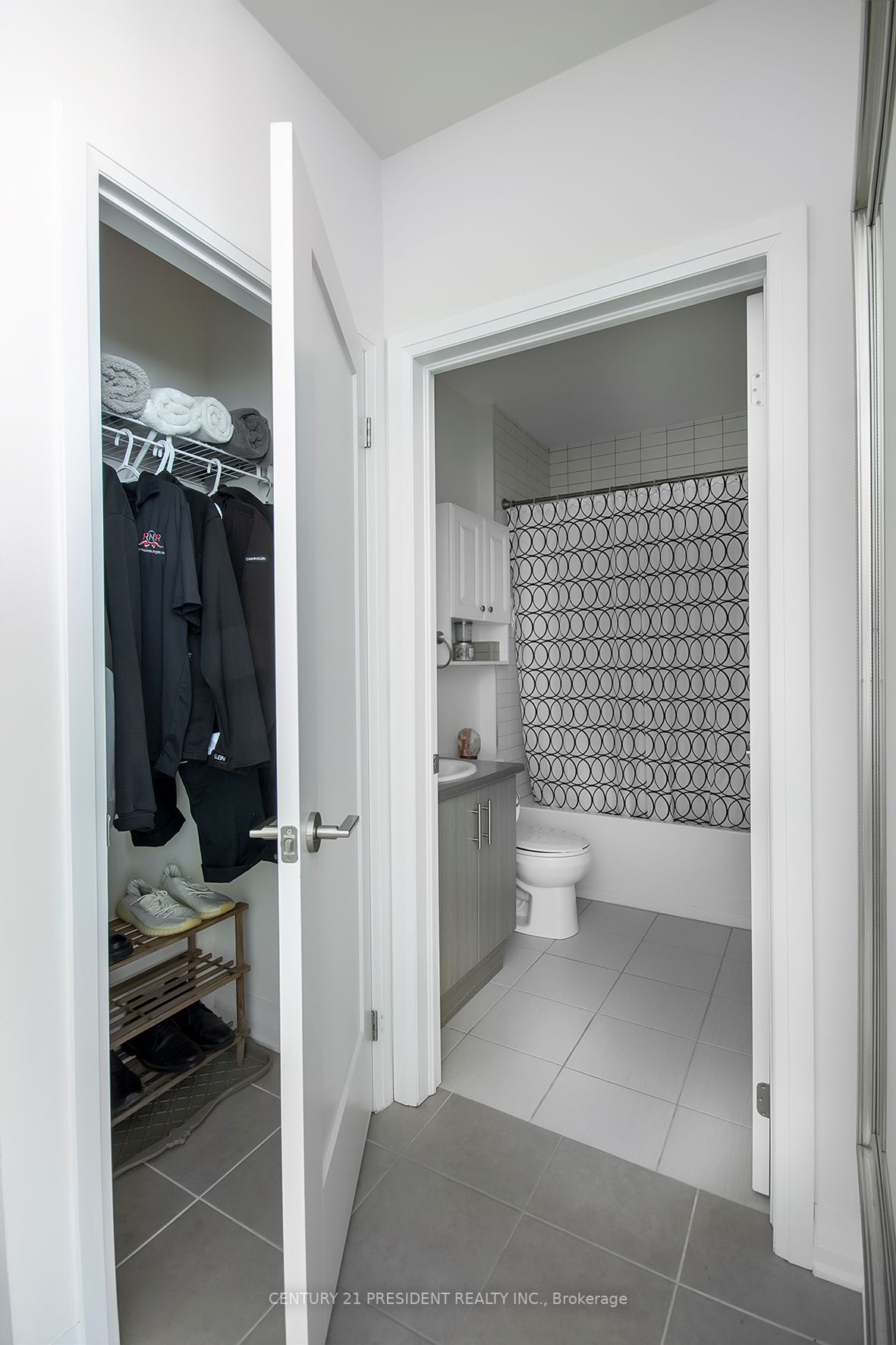 10 Concord Pl, #516