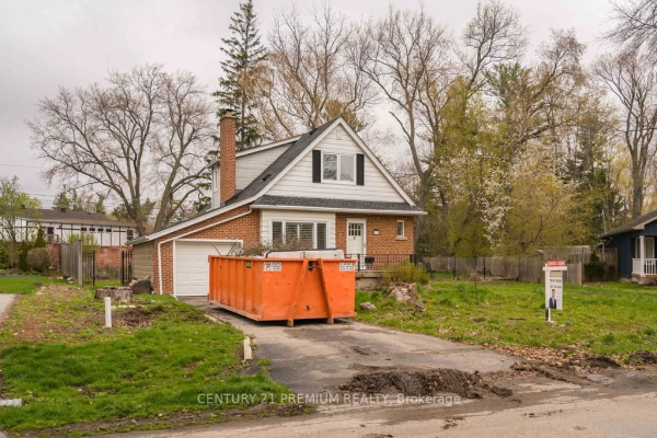 17 Cameron Dr, Hamilton