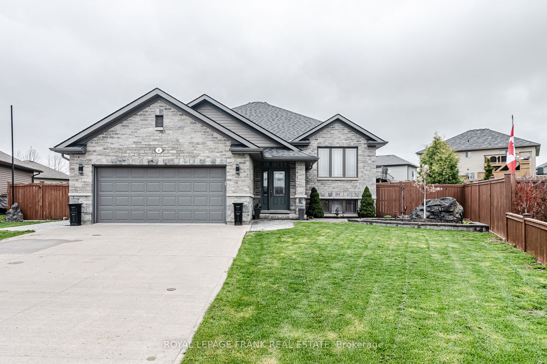 Listing X5947676 - Large Photo # 1