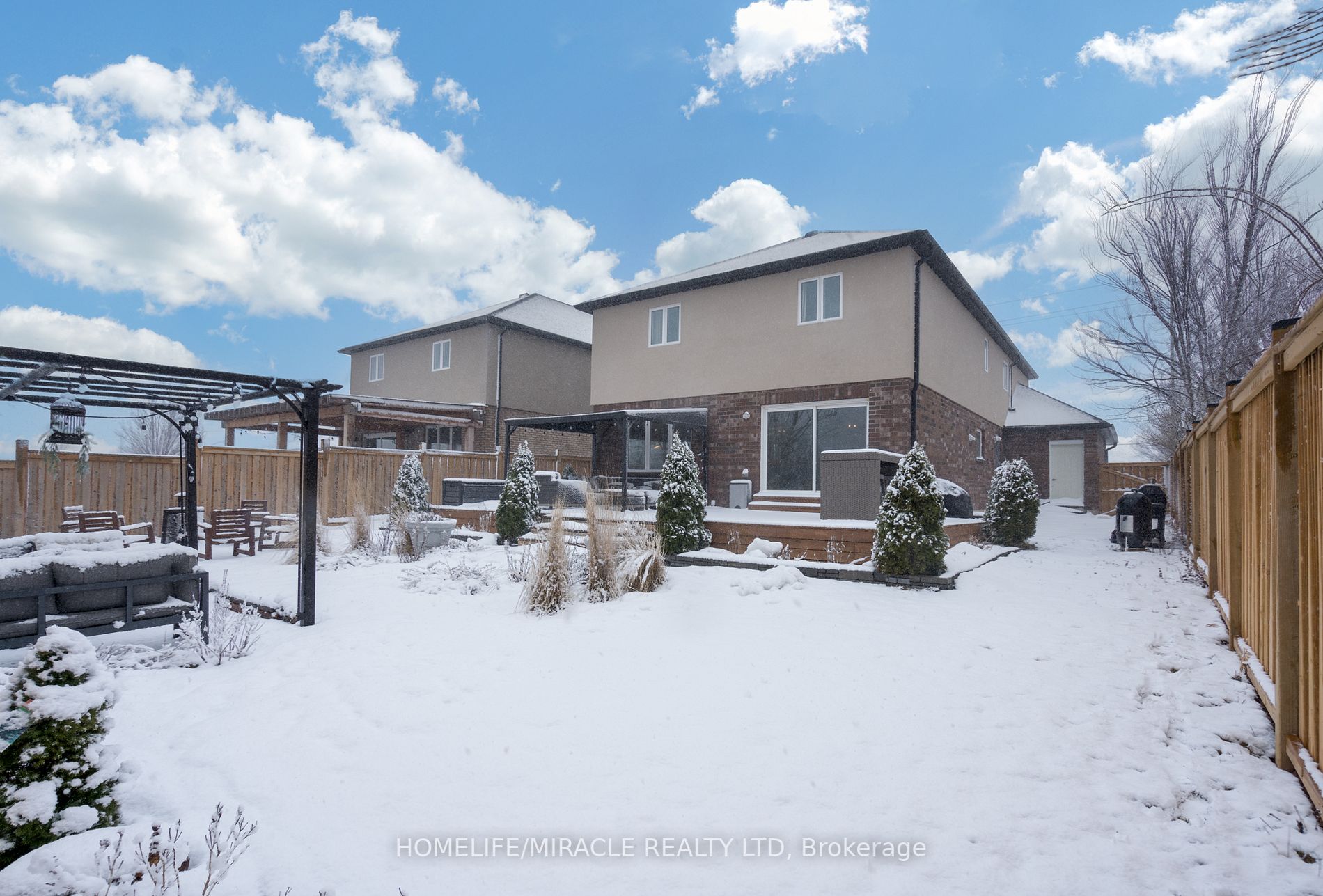 282 Lewis Rd