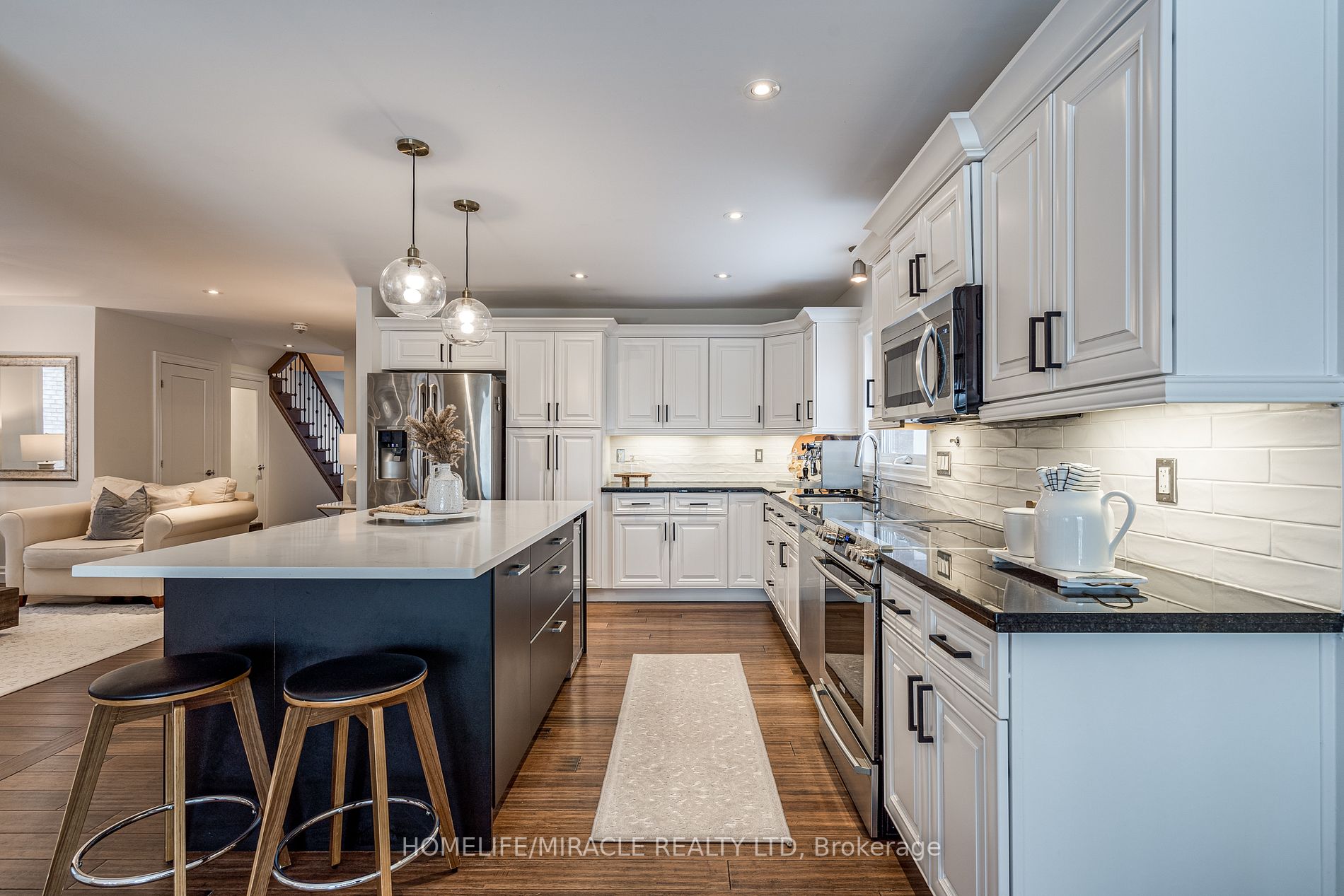 282 Lewis Rd