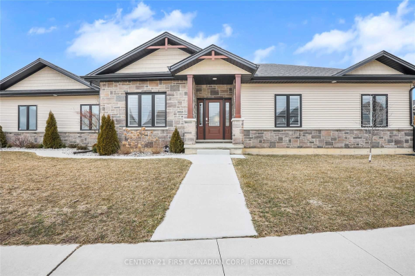 17 Renaissance Pl, Chatham-Kent