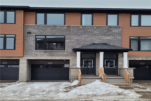 461 Blackburn Dr, Brantford