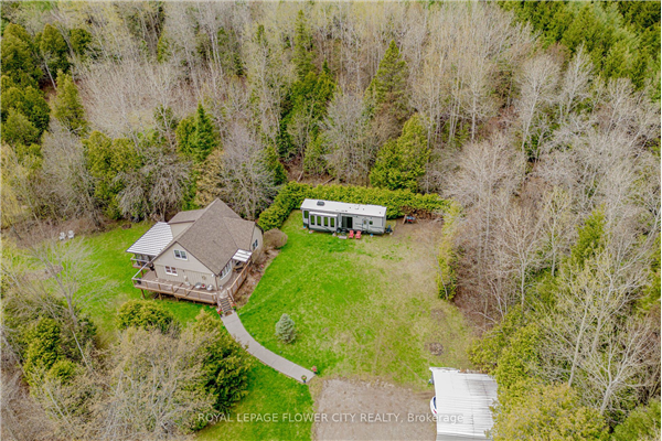 9622 Wellington 22 Rd N, Erin