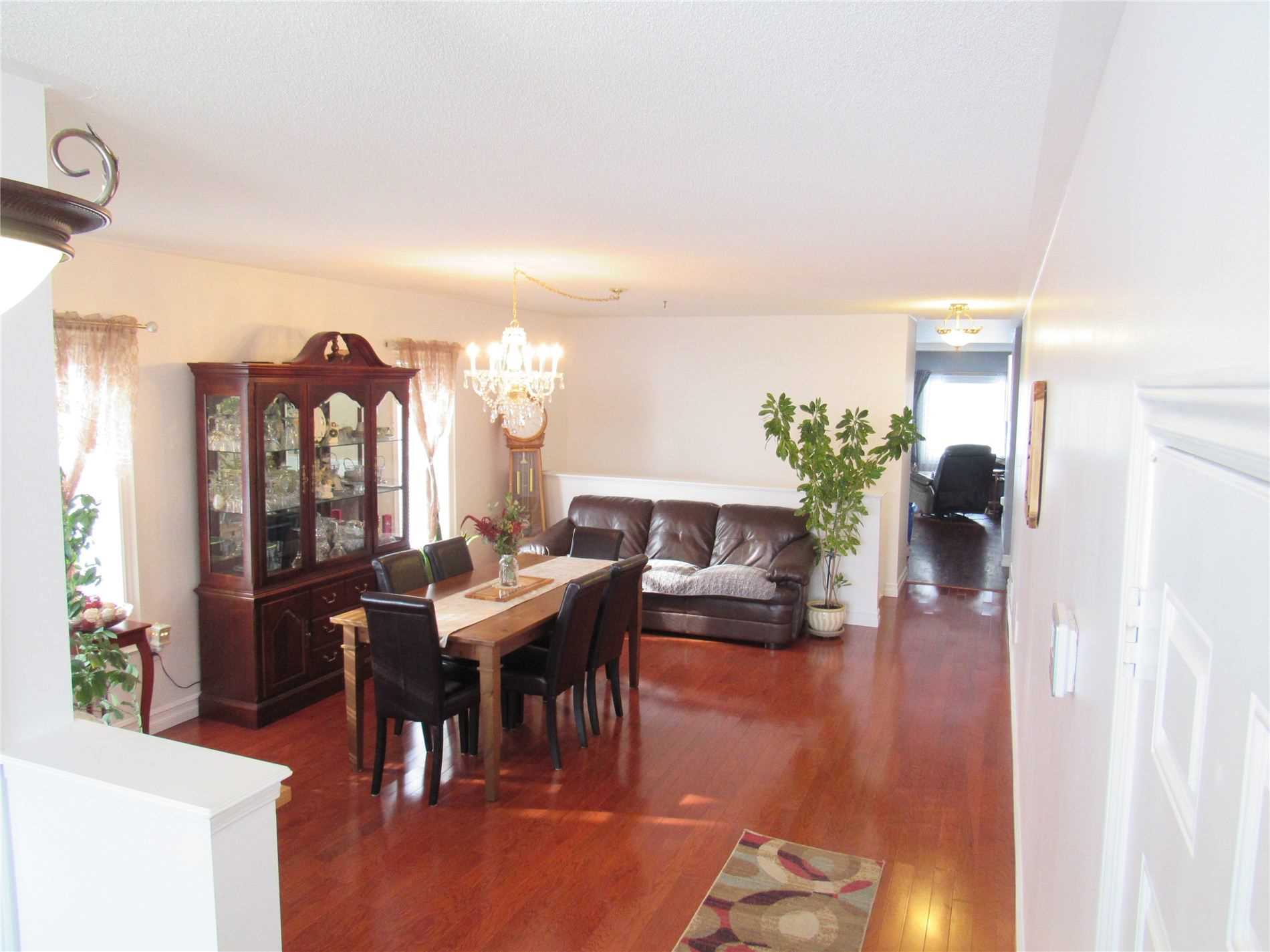 Listing X5952447 - Large Photo # 3