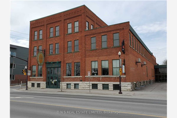 201 George St N, Peterborough
