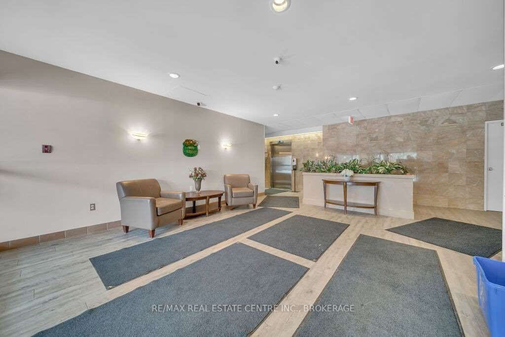 Listing X5953877 - Large Photo # 4