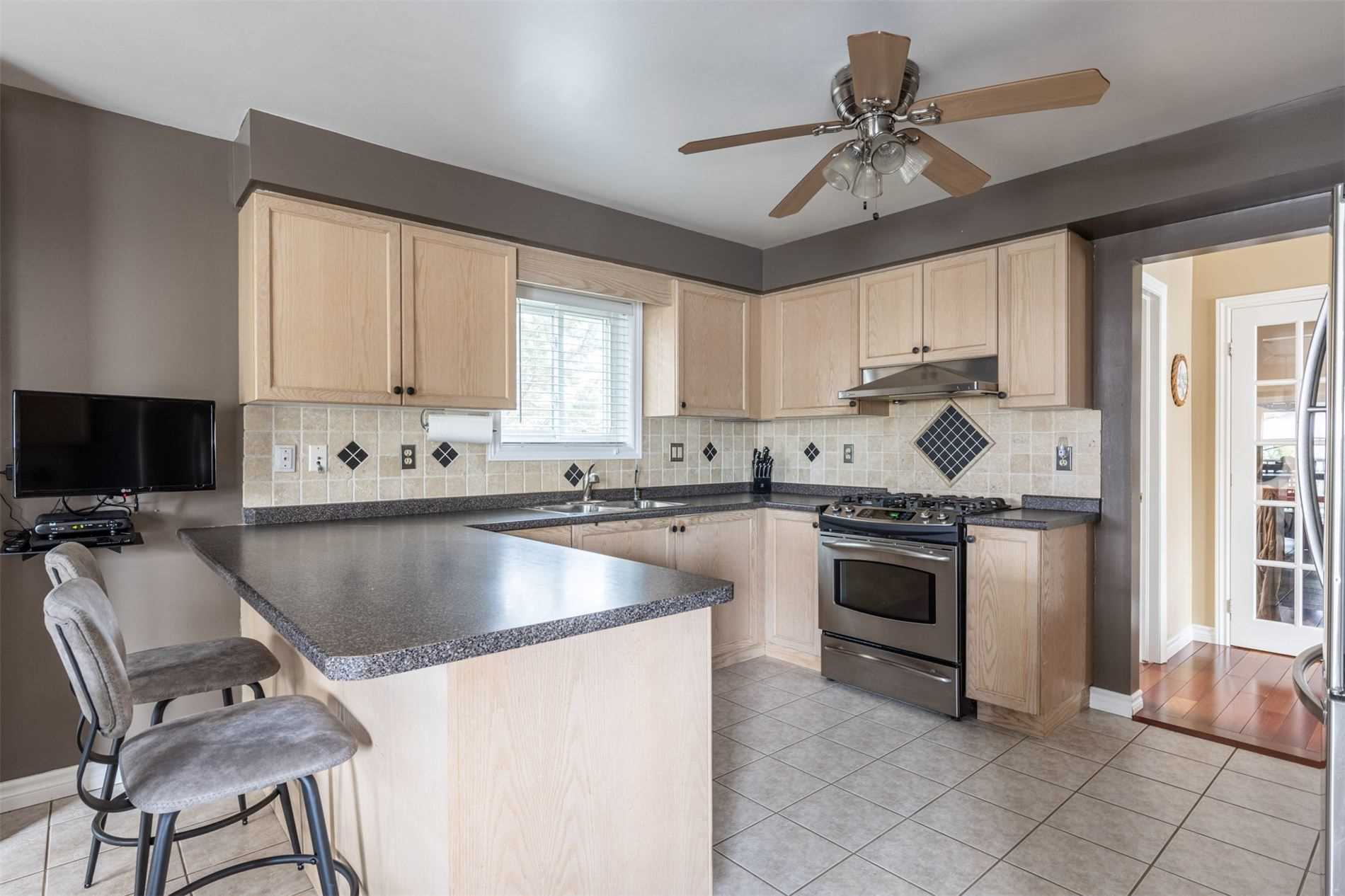 6 Valridge Crt