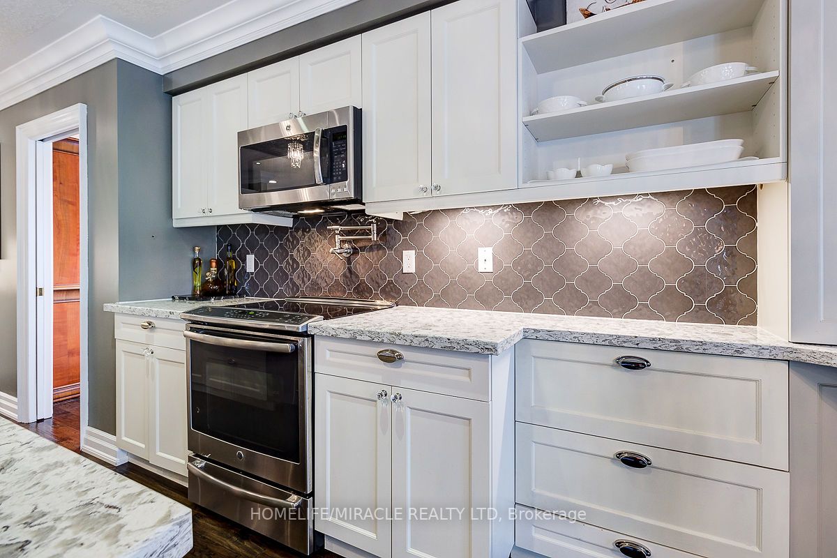 71 Richmond Cres