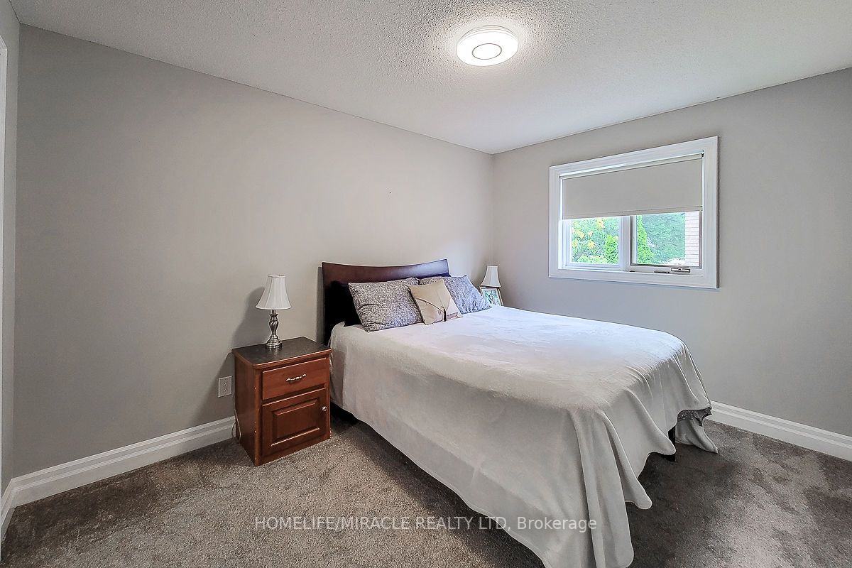 71 Richmond Cres
