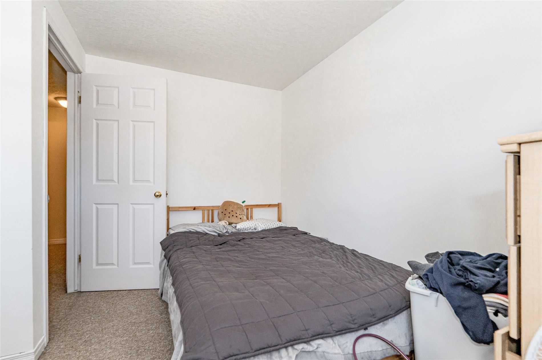 Listing X5955481 - Large Photo # 18