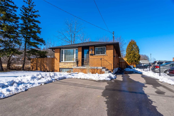 26 Cloverdale Ave, Hamilton