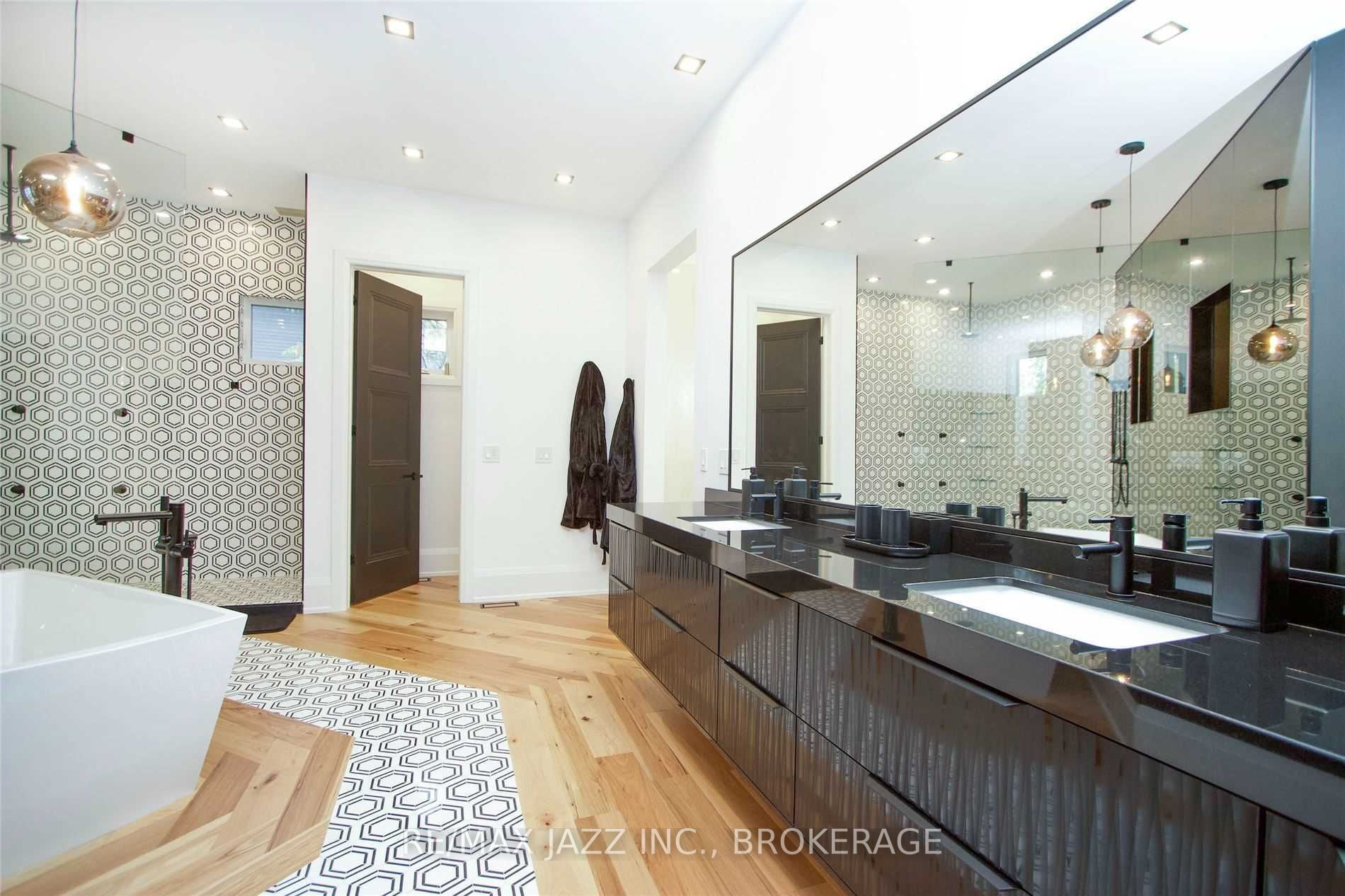 Listing X5956245 - Large Photo # 30