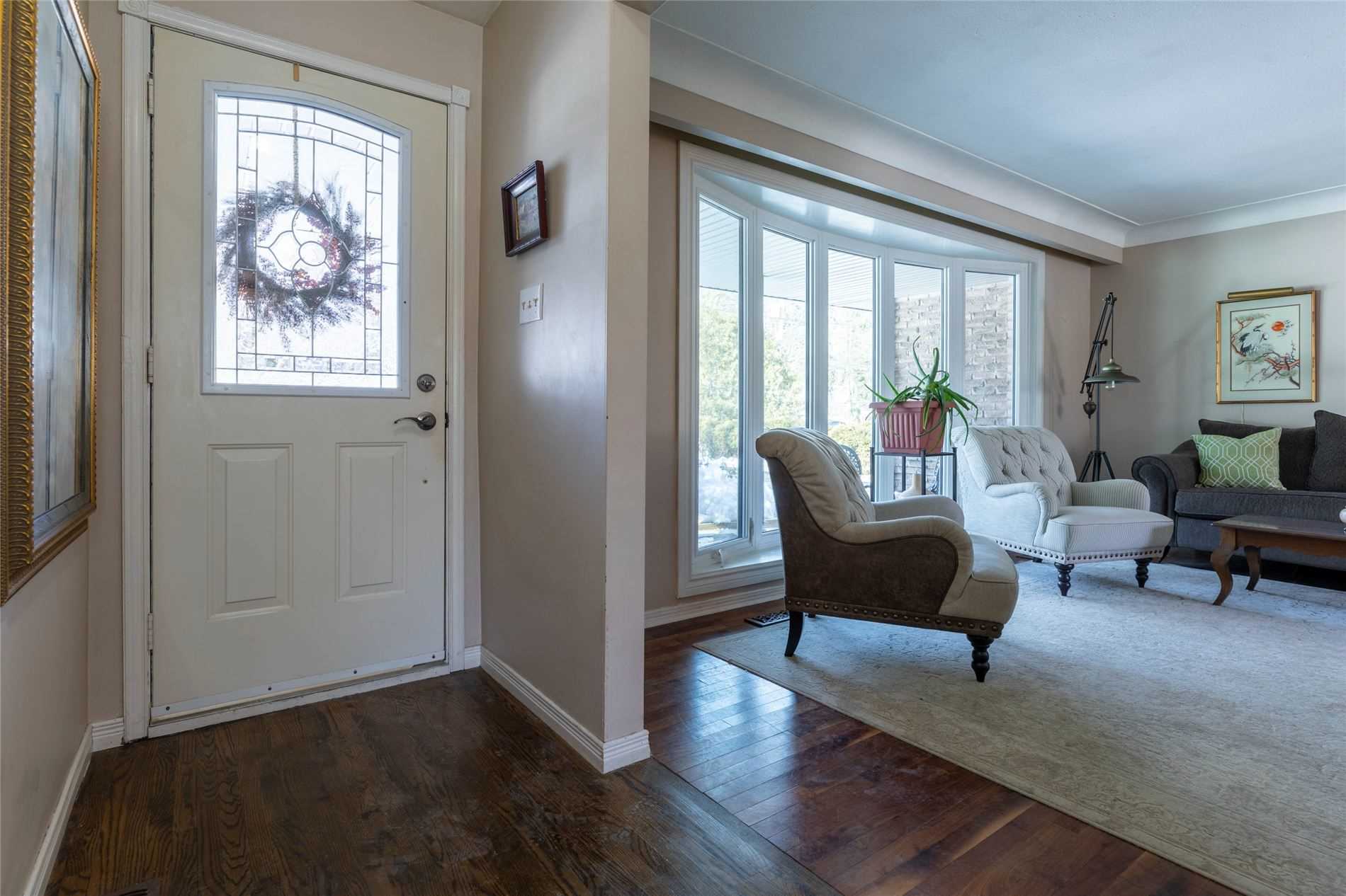 4 Valleydale Crt