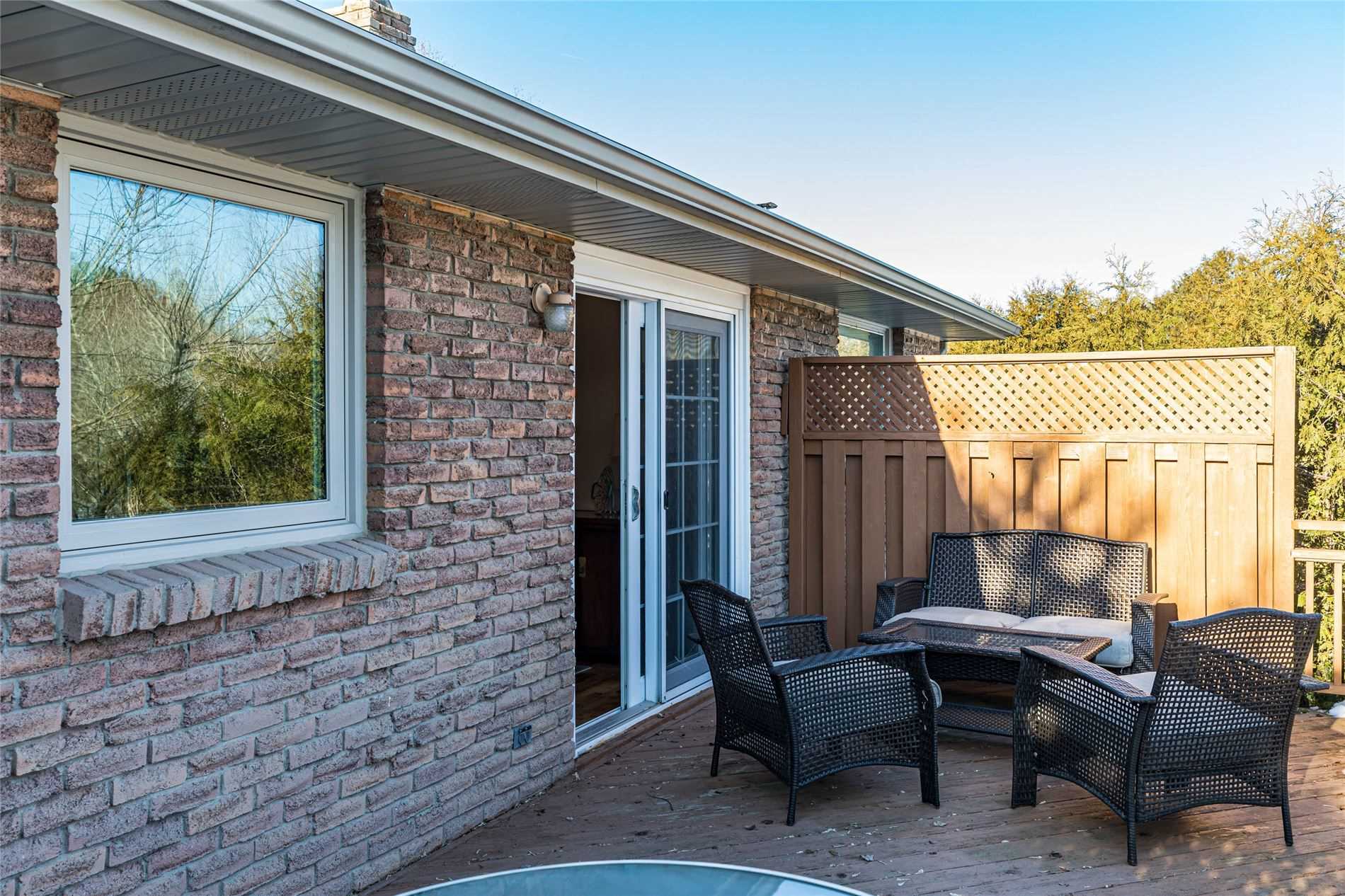 4 Valleydale Crt