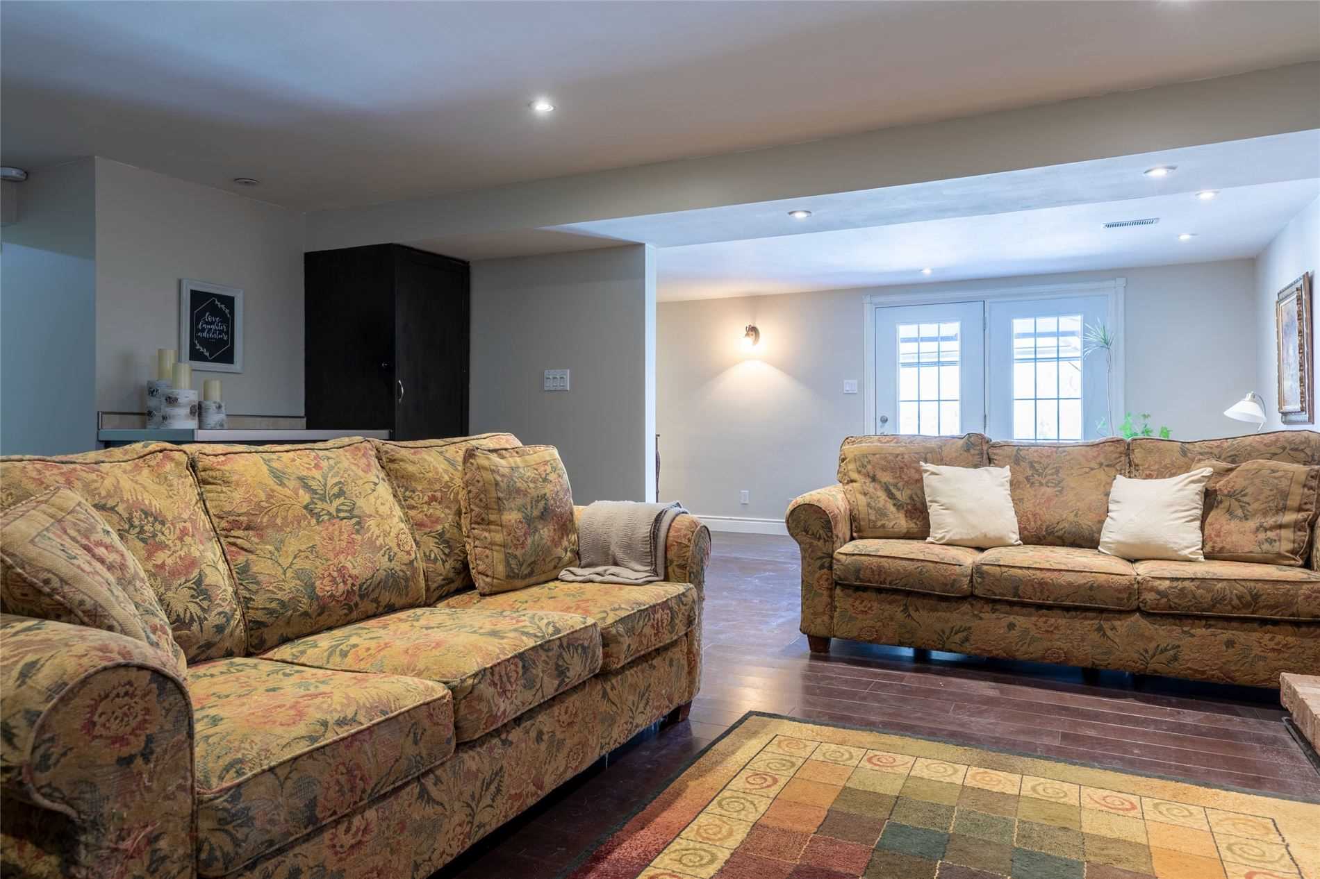 4 Valleydale Crt