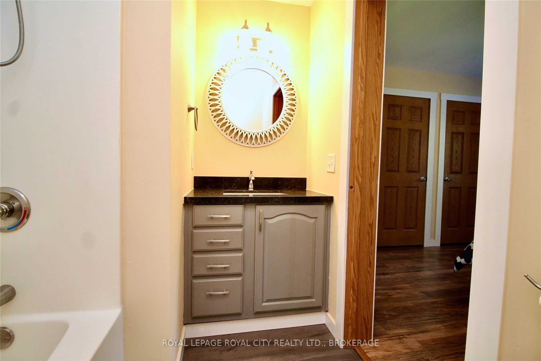Listing X5956999 - Large Photo # 22
