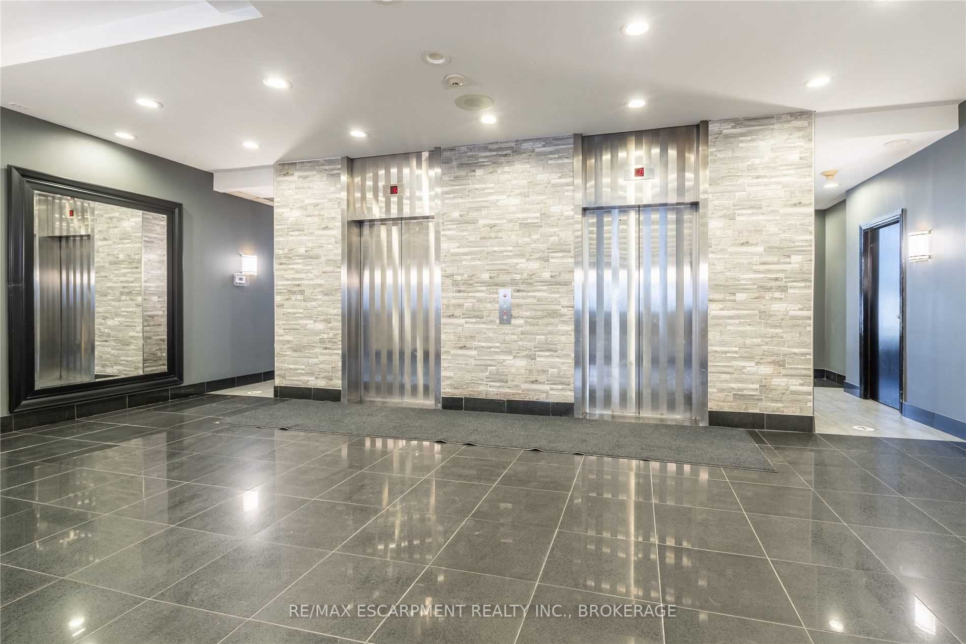 Listing X5957221 - Large Photo # 10
