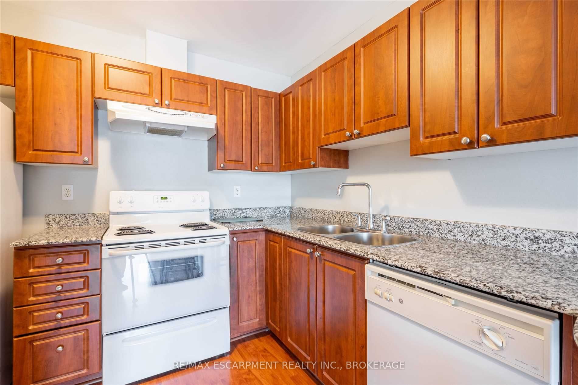Listing X5957221 - Large Photo # 22