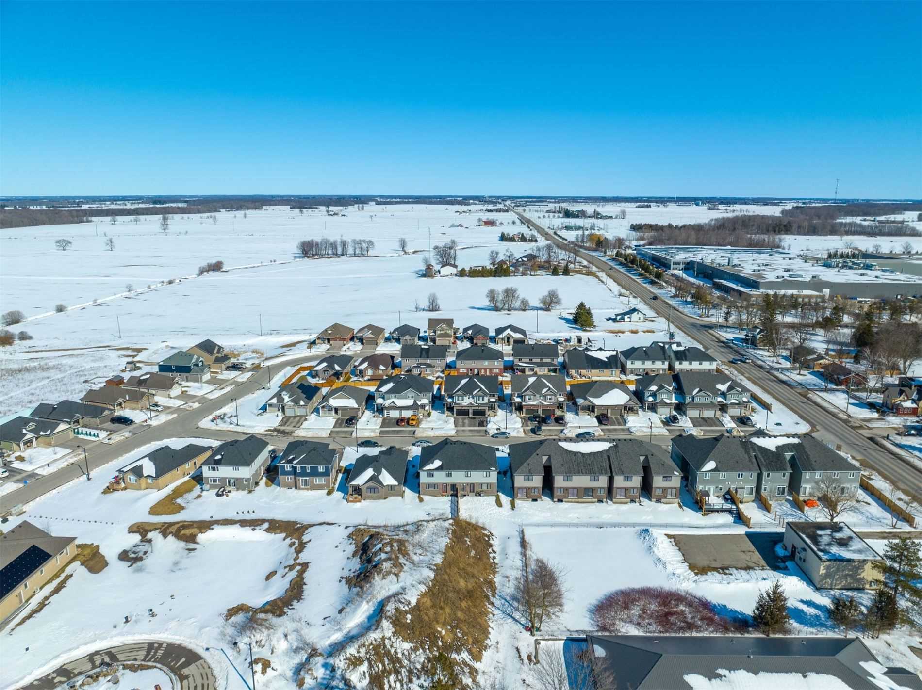 123 Stephenson Way, Minto